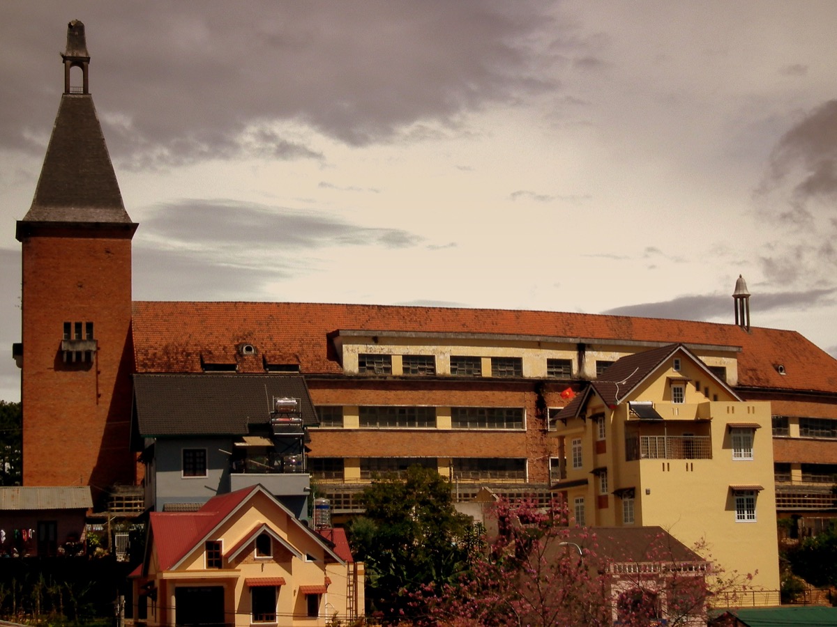 Houses along a Dalat valley, 2012